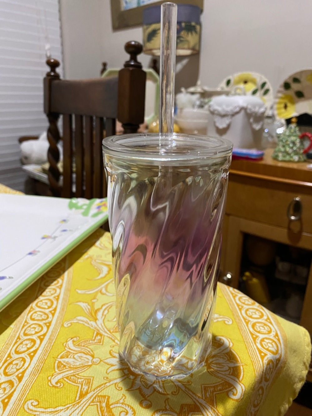 Anthropologie Pink, Blue & Clear acrylic Glasses. Perfect for outdoor dining.NWT - Picture 2 of 9